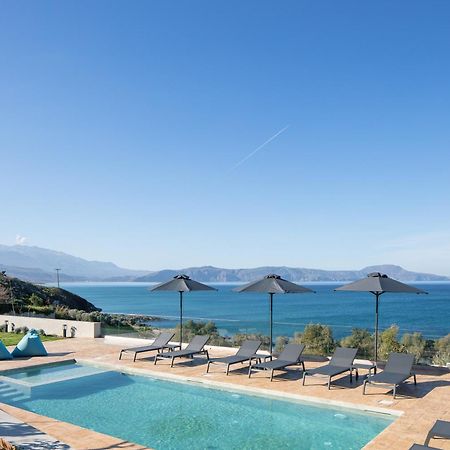 Pietra Di Mare Aparthotel Petres  Exterior foto