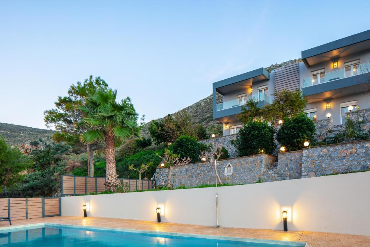 Pietra Di Mare Aparthotel Petres  Exterior foto