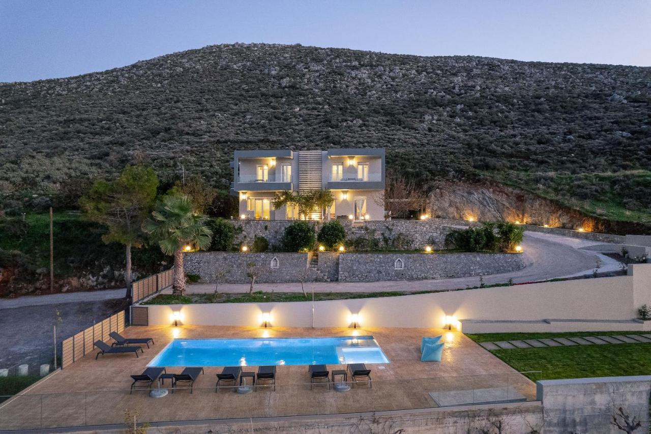 Pietra Di Mare Aparthotel Petres  Exterior foto